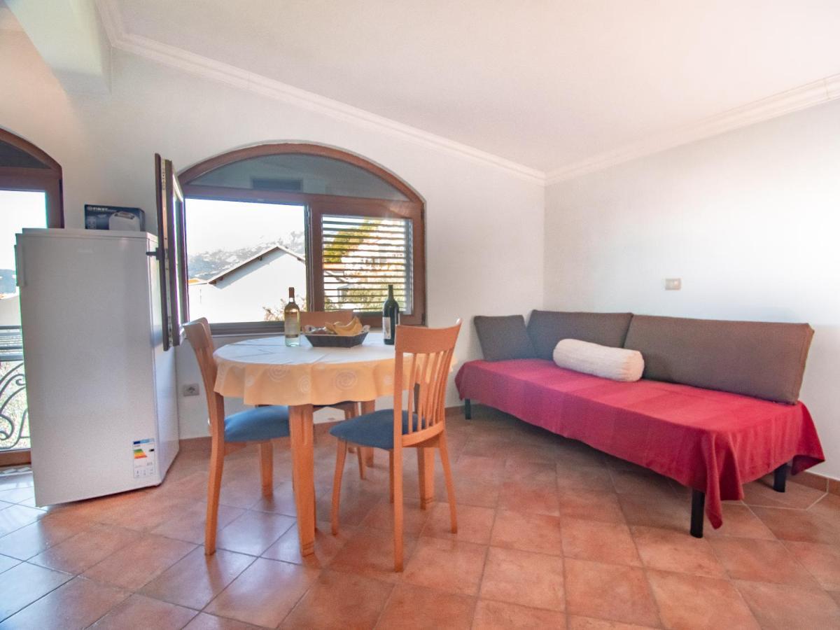 Apartments And Rooms Levantin Inn Sveti Stefan Eksteriør bilde