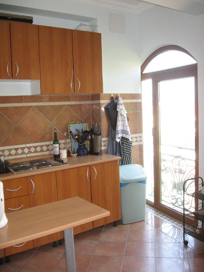 Apartments And Rooms Levantin Inn Sveti Stefan Rom bilde