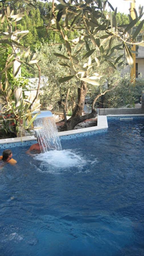 Apartments And Rooms Levantin Inn Sveti Stefan Rom bilde